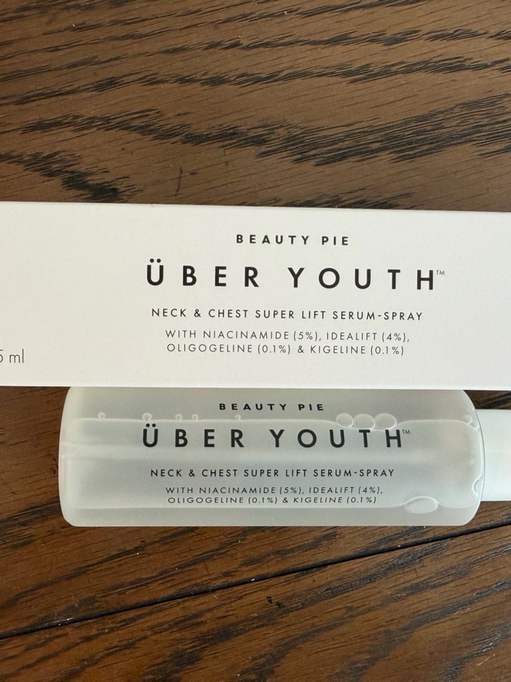 Beauty Pie Über Youth Neck & Chest Super Lift Serum-Spray — Clear